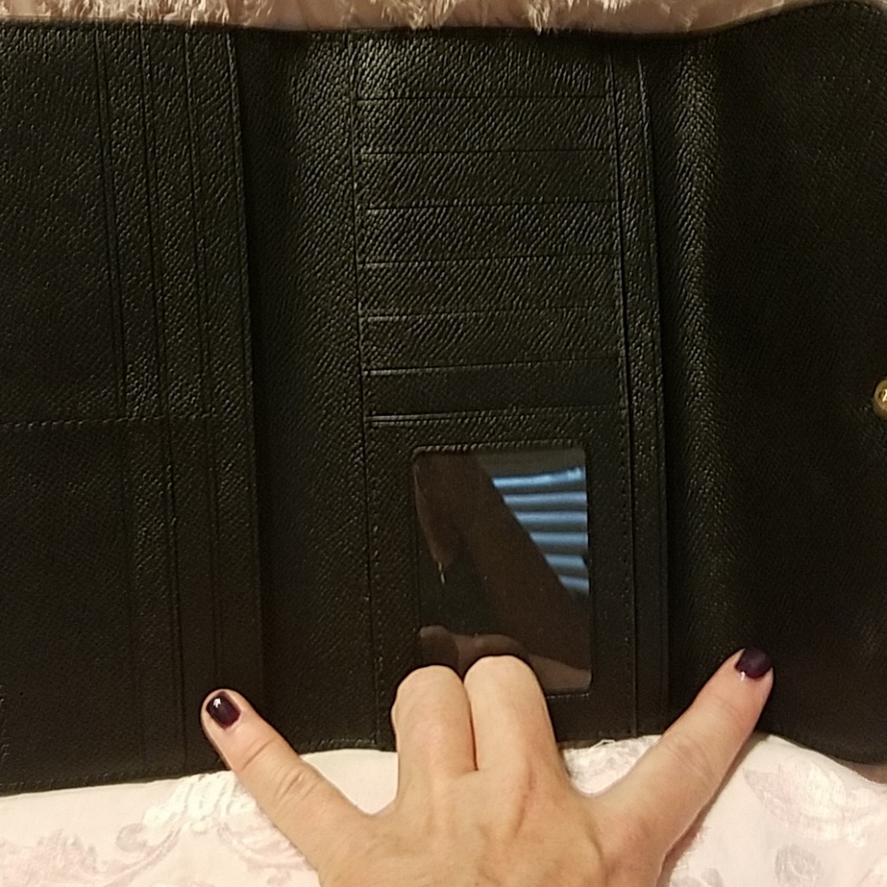 Coach Wallet - Picture 3 of 8